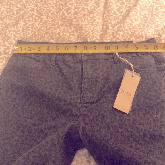 Jolt Black Leopard Print Jeans 11/30w NWOT - Picture 6 of 10